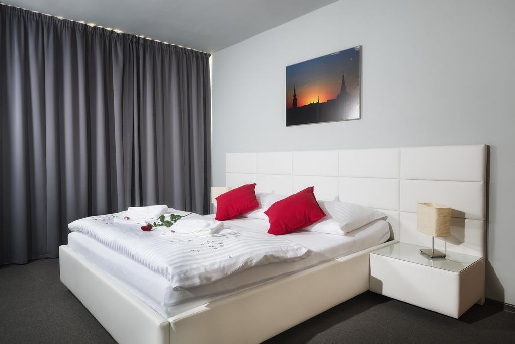 Hotel Atom Тршебич Номер фото